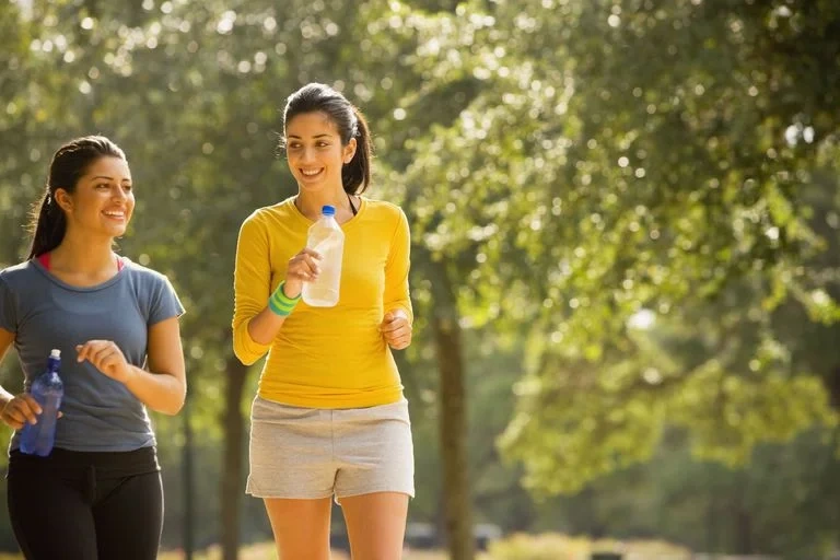 Walking To Be Slim And Healthy!